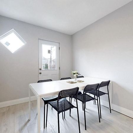 Three Bedroom In Hamilton Buitenkant foto